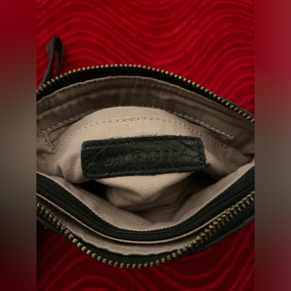 Day & Mood clutch wristlet black in color all leather. - Picture 4 of 9